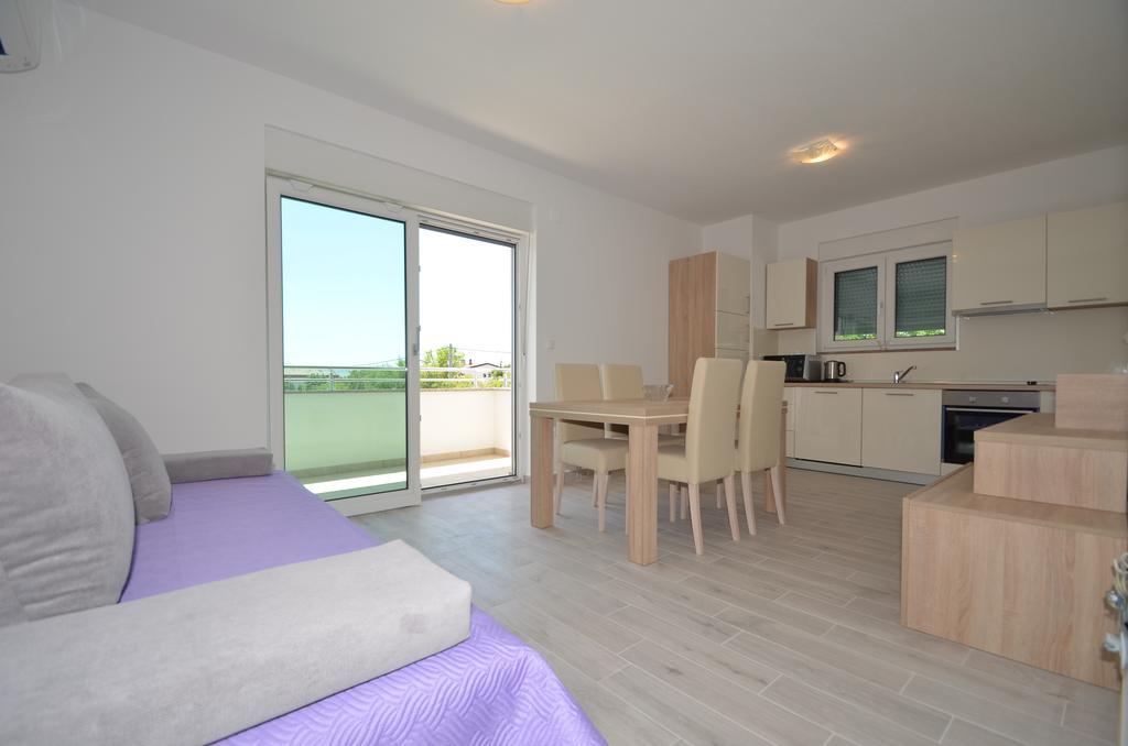 Apartment Anica Kuk Стариград-Пакленица Номер фото