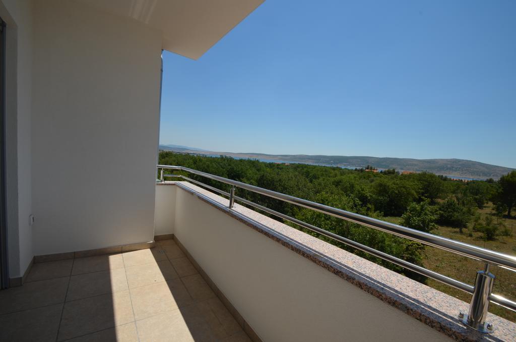 Apartment Anica Kuk Стариград-Пакленица Номер фото
